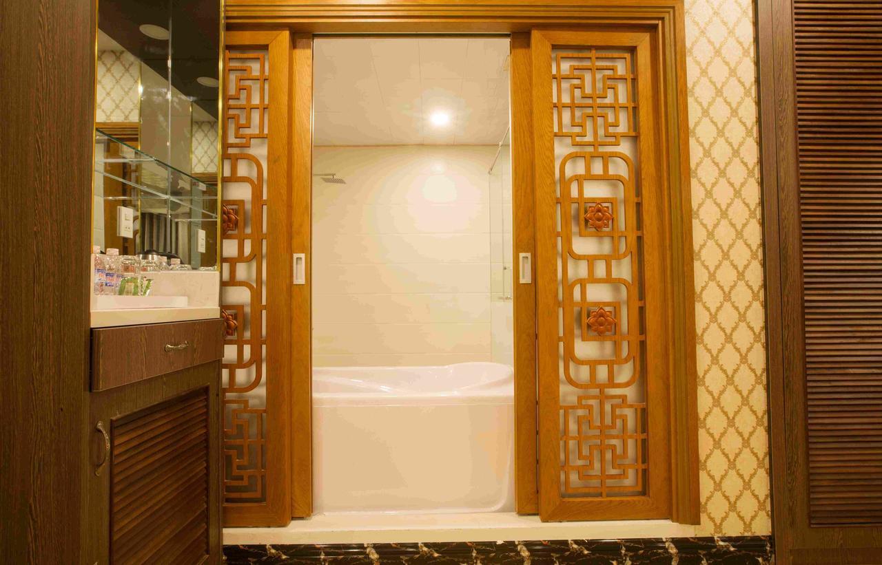 Anh Nguyet Hotel Cà Mau Dış mekan fotoğraf