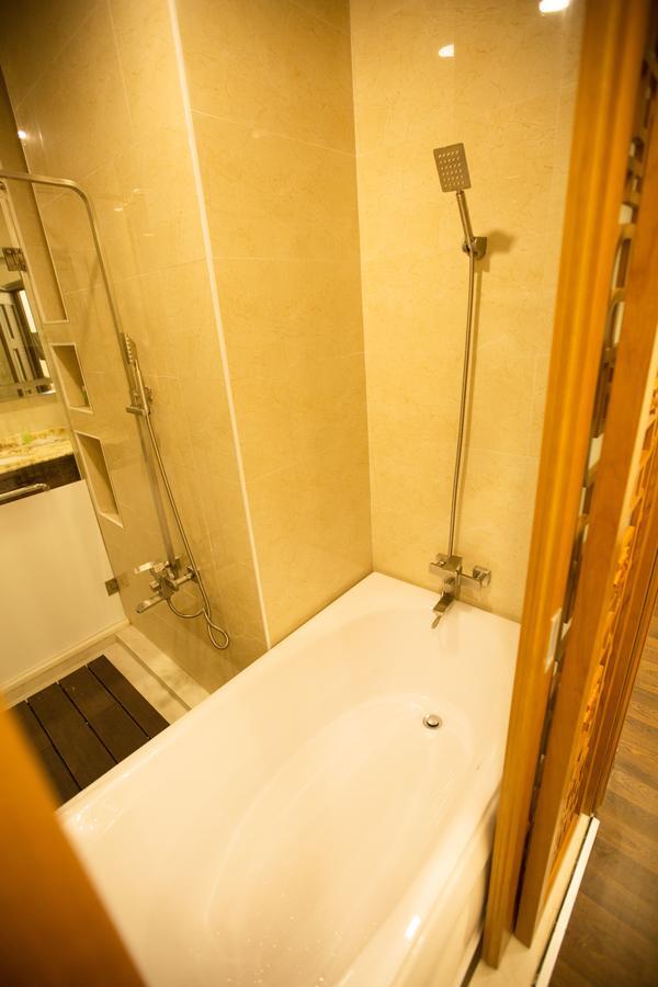 Anh Nguyet Hotel Cà Mau Dış mekan fotoğraf