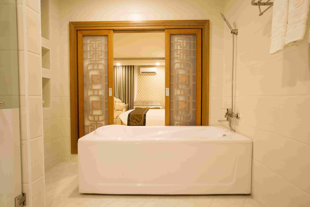 Anh Nguyet Hotel Cà Mau Dış mekan fotoğraf